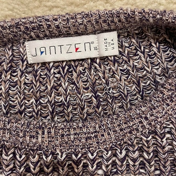Vintage Jantzen Knitted Sweater NWOT - Picture 3 of 3